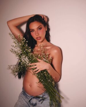 Aida Victoria Merlano Instagram - “Siento que va a ser niño”. 💙
