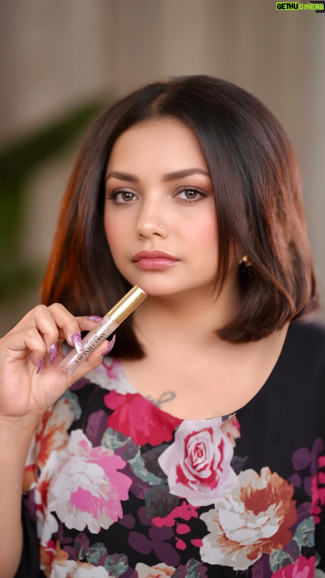 Aisha Mahdi - 61.8K Likes - ✨// #10DaysOfViralProducts
Comment 'LIP' & not 'link' to get direct link!! !!
Ready to say farewell to bland lips? 💋
Check out this amazing lip plumper that delivers real results without the pain or cost of fillers!
#FullLips #NaturalBeauty #PoutPerfection