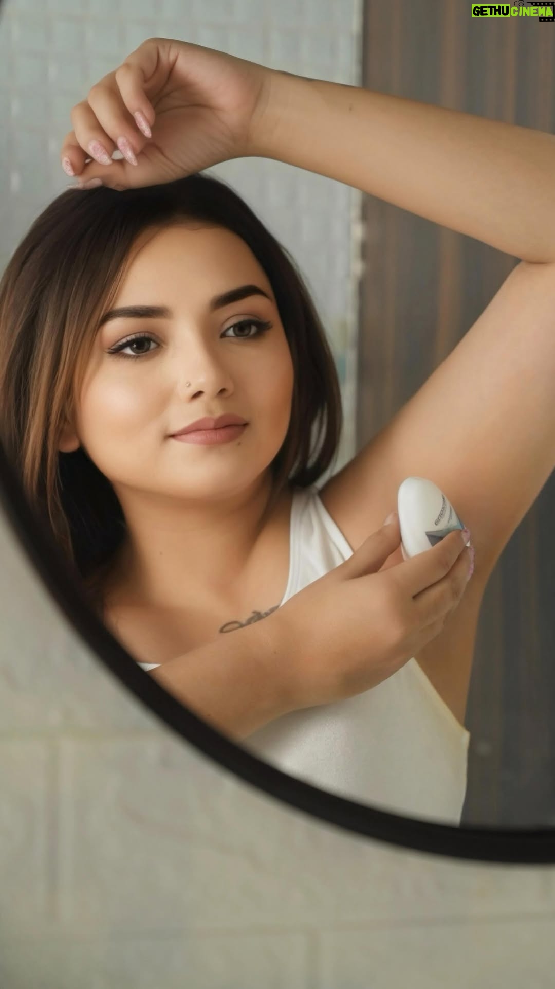 Aisha Mahdi - 58.1K Likes - 🌼 // Let’s talk about the 5 MOST IMPORTANT TIPS to take care of during the preparation of Durga Puja! 🌸
Remember to stay confident and comfortable with @rexona.in roll on throughout the hectic Puja days. It keeps sweat and body odour at bay, ensuring that you feel fresh and confident always!
Wishing you all a blissful and safe Durga Puja! 🌺
#AD #RexonaIndia #RexonaRollOn #ShowerFreshAllDay #72HourProtection #TISTmedia