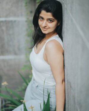 Aishani Shetty Instagram - Freshly baked!

@shivs_snap