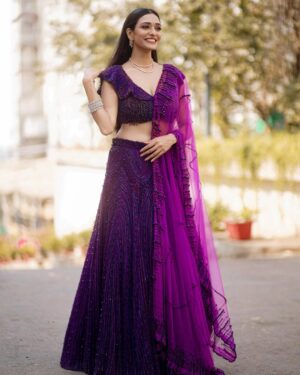 Aishwarya Khare Instagram - 💌✨
.
 Outfit- @ankurjofficial 
@thewisedesign 

Styled by - @pranavi_chandna ❤️😘

MUA - @makeupbyfarhan

Photographer- @shadank_photography