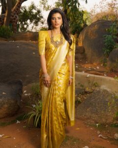 Actress Aishwarya Rajesh HD Photos and Wallpapers March 2025