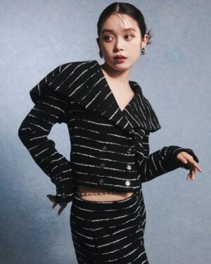 Akari Takaishi Instagram - 「25ans」
夢のような撮影でした🥲

https://www.25ans.jp/fashion/trends/a63684004/the-icons-akaritakaishi-250303/
(ストーリー貼ります！)
#25ans #ヴァンサンカン #THEICONS 

Photo: @michiyoyanagihara