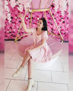 Singer Akhila Pajimannu HD Photos and Wallpapers May 2025