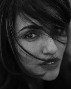 Akshara Gowda Instagram - She’s dancing to a rhythm that is sent from above ♾️🎵🎶❤️ 

As seen by @houseof.fools 

 #aksharagowda #stylishtamilachi #aksharagowdabikki #stylishtamizhachi 
#mumbai #hyderabad