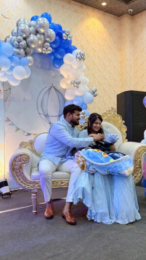 Akshya Digital Diaries Instagram - My baby's cradle ceremony & name revealing celebration = PRAKRIT ! 💙👩‍🍼
.
Celebrate each & every moment with pride not because they wont remember but because these moments will be cherished forever. 💙
#mom #momlife #momblogger #momboss #momandson #momproblems #momlifebelike #postpartum #postpartumfitness #postpartumbody #postpartumjourney