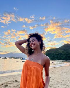 Actress Alana Cabral HD Photos and Wallpapers March 2025