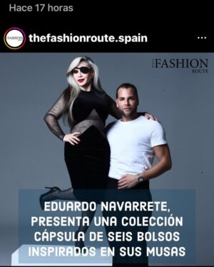 Alaska Instagram - Subasta benéfica de bolso único pieza de coleccionista. Diseñados por @eduardonavarreteoficial inspirado en sus musas : @rosarioficial @officialnievesa @laterremotodealcorcon @thedevilisawoman @rossydpalma y yo misma. Todo lo recaudado para la asociación APRAMP. En la segunda foto : mi bolso no pudo acabar en mejores manos @lady_gaez. Lo pasamos bomba con @mariolaorellana como estricta gobernanta subastadora, y la hospitalidad de acogernos en su maravillosa tienda @ojo_con_el_duende. GRACIAS.
Foto @andrewjim 
Estilismo @franmarto 
Peluquería @rrnegro 
Plató @espacio_lacandelaria