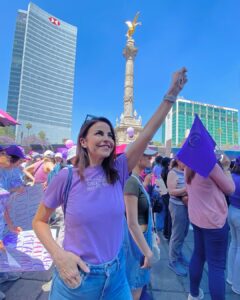 Actress Alejandra Ambrosi HD Photos and Wallpapers April 2025