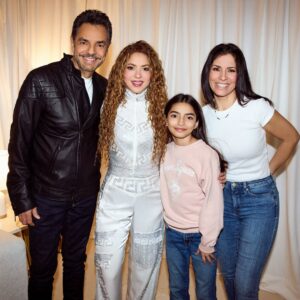 Alessandra Rosaldo Instagram - IMPERDIBLE!!!
Si tienen la oportunidad de ir al #LMYNLWorldTour, de verdad aprovéchenla. Quedan pocas fechas 🙌🏼 Gracias @shakira 👏🏼

MUST-SEE!!!
If you have the chance to go to the #LMYNLWorldTour, definitely take advantage of it. There are only a few dates left 🙌🏼 Thank you @shakira 👏🏼