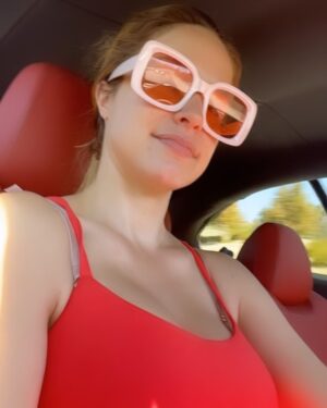 Alexis Knapp Instagram - Sign of life! 24 hrs in the red onesie. Lul.πΉβ₯οΈπΉ
Been on an IG hiatus & considering making profile PUBLICCC when I return next week. But Iβm scurred π₯° is it time? π€ gotta get this meta world moving again on my end, incoming summer dumps, film news y muchas mas:)
Sending loves !!!
(Knappβs producing hatβs been on today. π§π¬Excited to bring so much to the worldβ¦.one day Iβm gonna be an olllld lady & will still be doing this, without the pressure of being attractive on camera π what a liberation hahah looking forward to all stages of life Lfglfglfgπͺ½)