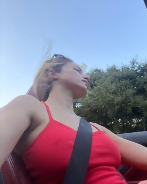 Alexis Knapp Instagram - Sign of life! 24 hrs in the red onesie. Lul.🌹♥️🌹
Been on an IG hiatus & considering making profile PUBLICCC when I return next week. But I’m scurred 🥰  is it time? 🤔 gotta get this meta world moving again on my end, incoming summer dumps, film news y muchas mas:) 
Sending loves !!! 
(Knapp’s producing hat’s been on today. 🧙🎬Excited to bring so much to the world….one day I’m gonna be an olllld lady & will still be doing this, without the pressure of being attractive on camera 😂 what a liberation hahah looking forward to all stages of life Lfglfglfg🪽)