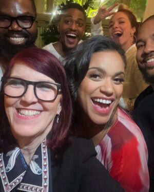 Alexis Knapp Instagram - Nine Bodies In A Mexican Morgue was a wondrrrous immediate welcoming back to LA after being in the bay for 2 weeks. An amazing show all around, excited for all episodes to air… MANAÑA! March 2nd on @mgmplus 
#NineBodies but I hugged around 30 of em. 
🫶💋 @nicolaparish 🌸💕🌸💕🌸💕