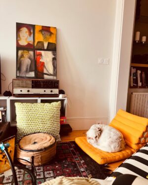 Algı Eke Instagram - Böyle geçti….🌻 #january #yellowlab