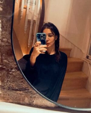 Algı Eke Instagram - Böyle geçti….🌻 #january #yellowlab