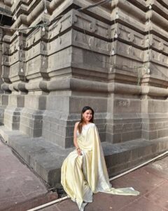 Actress Alice Kaushik HD Photos and Wallpapers March 2025