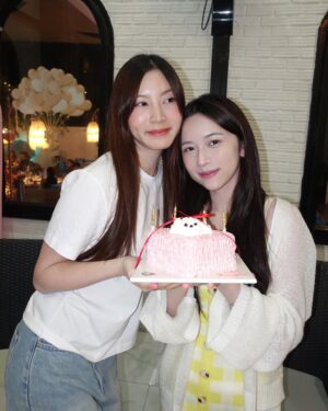 Alicha Sriprathak Instagram - Feeling 22
