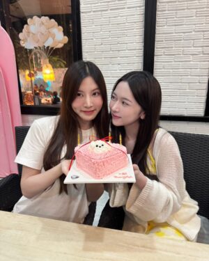 Alicha Sriprathak Instagram - Feeling 22