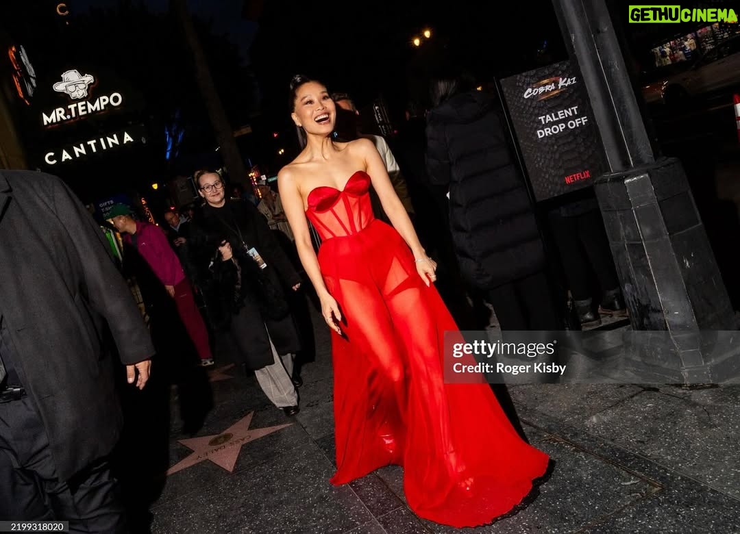 Alicia Hannah - 49.3K Likes - cobra kai never dies❤️❤️❤️❤️
premiere look
styled by @benjaminholtrop
makeup @karayoshimotobua
hair @yumabastet
style assist @emilykejohnson
gown - @coral_castillo
jewelry - @kylechandesign @stephaniegottlieb
shoes - @charleskeithofficial