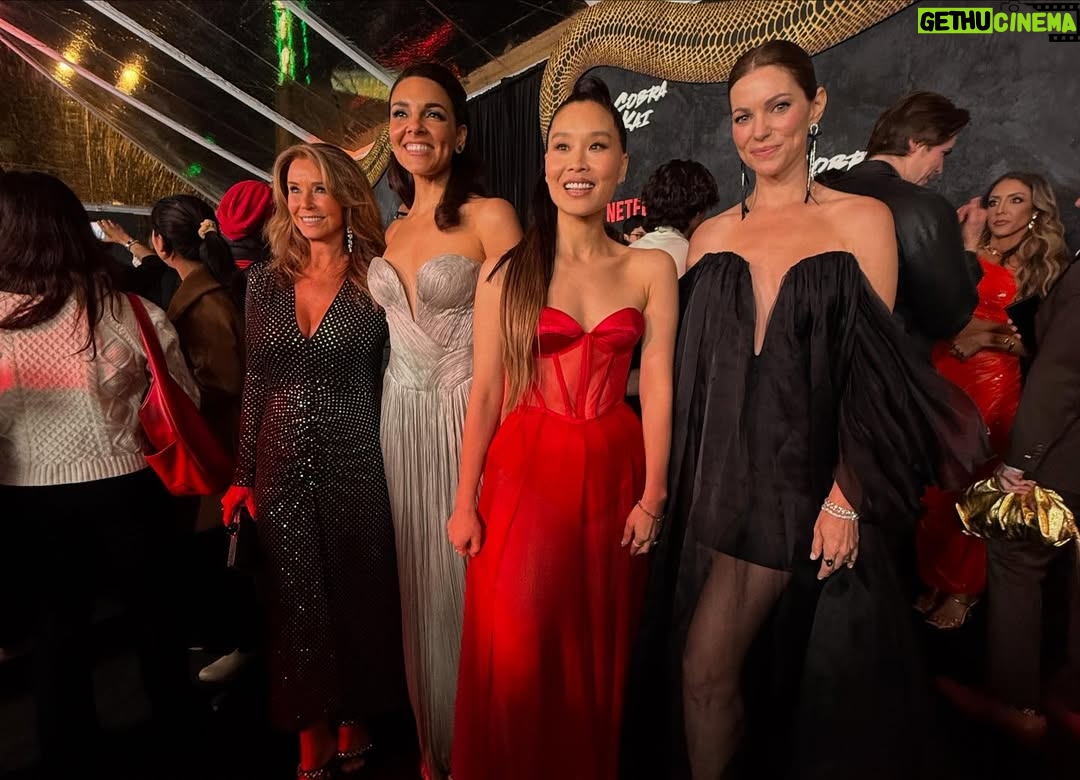 Alicia Hannah - 49.3K Likes - cobra kai never dies❤️❤️❤️❤️
premiere look
styled by @benjaminholtrop
makeup @karayoshimotobua
hair @yumabastet
style assist @emilykejohnson
gown - @coral_castillo
jewelry - @kylechandesign @stephaniegottlieb
shoes - @charleskeithofficial
