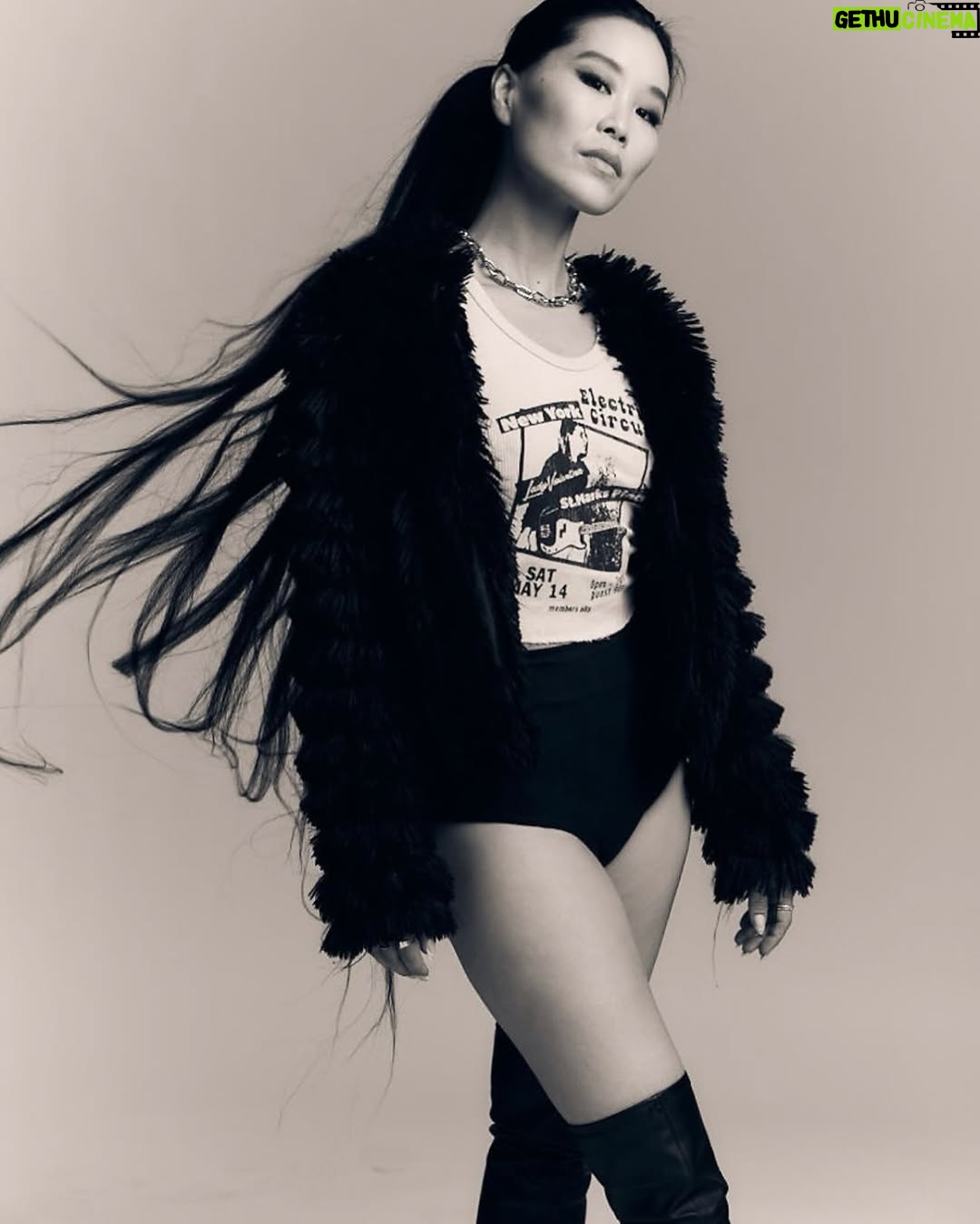 Alicia Hannah - 31K Likes - 🖤