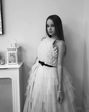 Alisha Weir Instagram - IFTAS 2025 💞🫶🏻 
Thank you IFTA for this unforgettable night, being recognised in the categories of Best actress and Rising star, truly means the world to me✨ 
I am so incredibly proud of all the nominations my Abigail fam got, I love you all! Congratulations!🏆🤍

Hair&Makeup: @spirals70 
Styling: @laura_sophie_cox 
And thank you @dylanoaksofficial for the most beautiful jewellery 💫