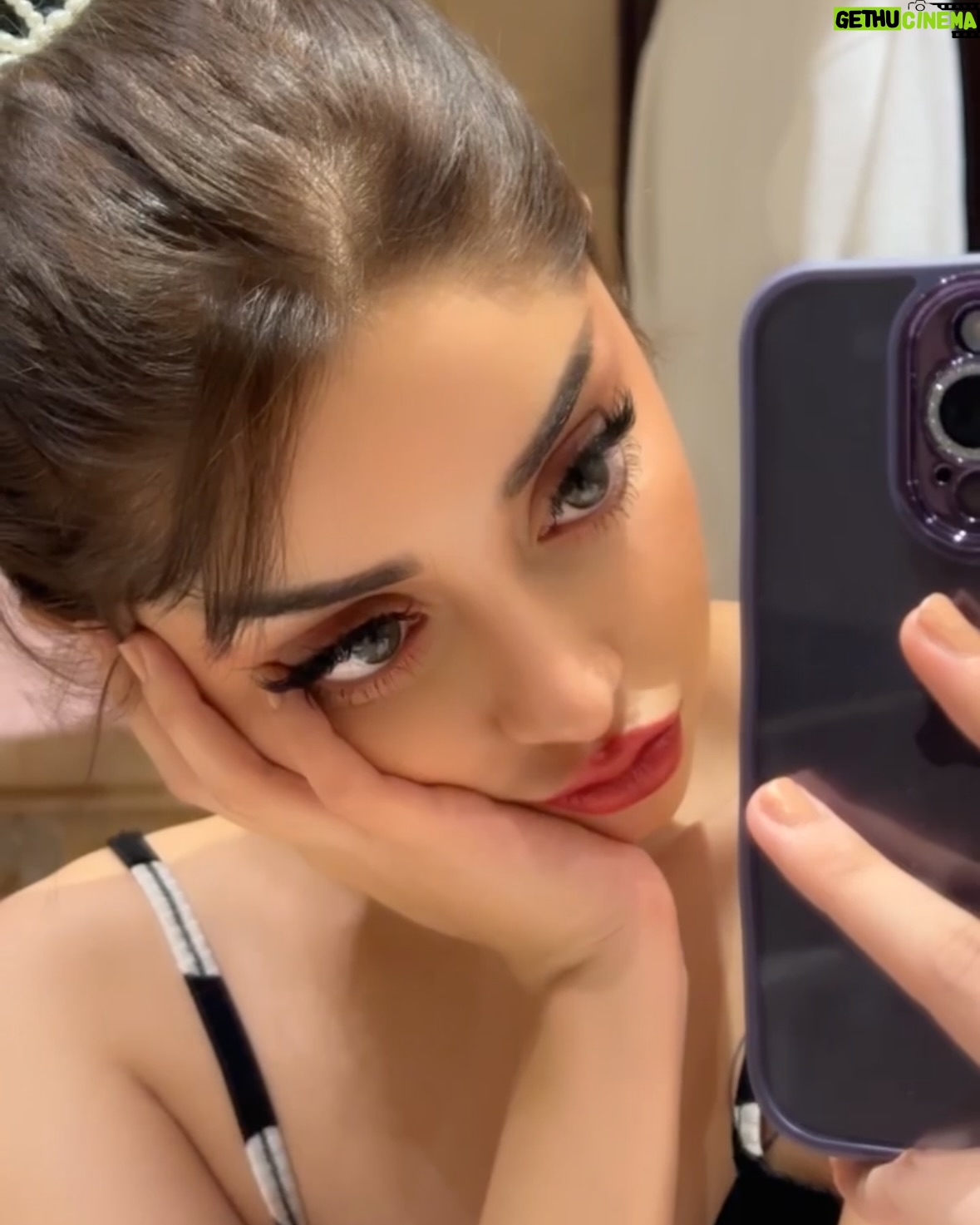 Alizeh Shah - 45.8K Likes - i know ✨