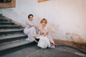 Alma Noce Instagram - Momenti di Gioia…

L’Arte Della Gioia di Valeria Golino ❤️‍🔥
@skyitalia @nowtvit @htfilm 

Foto di @tonymartorelli

#SkyOriginal #ArteDellaGioia