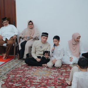 Alyssa Soebandono Instagram - Masya Allah Tabarakallah ♡

07.07.2024

Alhamdulillah, Aqiqah untuk putri kami telah dilaksanakan.

Semoga seluruh doa yang kami panjatkan diijabah oleh Allah Azza wa Jalla.

Terima kasih juga yah untuk seluruh doa baik dan semua harapan yang dipanjatkan untuk Aulia serta Rendra dan Malik selama ini.

Allahumma Baarik.