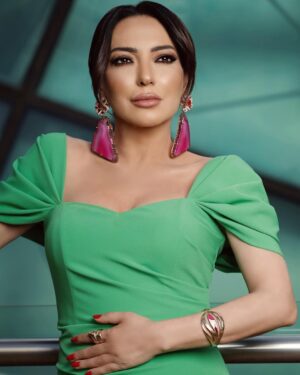 Amal Arafa Instagram - 👉🏻
غداً مع منى ابو حمزة حديث البلد 
وميشيل قزي

•Stylist: @elimchantaf #StyledByEli
•Mua & Hair: @majidzahr
•Dress: @toucheboutique.me
•Earrings & jewlery: @rapture.me | @issajewelry
•Photo Credit: @charbelnakhl | @amer_sary | @recandrollproduction 

@monaabouhamzeofficial 
@micho.show 
@mtvlebanon