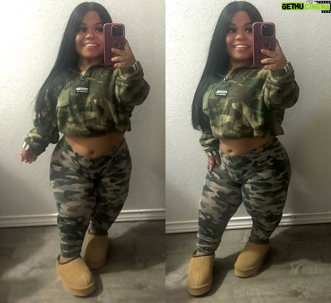 Amanda Salinas - 3 Likes - HAPPY FRIDAY! 🤪