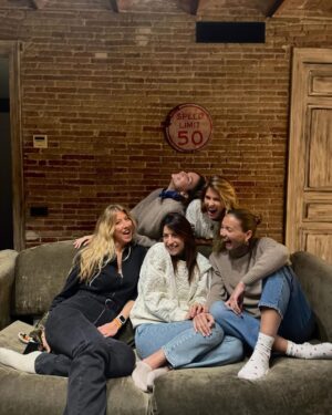 Amandine Petit Instagram - Record personnel : 02h06.46 😭⚡️
Trop contente d’avoir été au bout de moi même pour aller chercher ce RP 🥰 c’était fou !! Merci cette dream team pour le week-end ❤️‍🔥