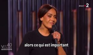 Amel Bent Instagram - Hier soir, aux #Victoires2025 une artiste a pris la parole. Une femme. Une battante.
@amelbent a dit tout haut ce que tant de femmes dans cette industrie vivent en silence. Elle a rappelé que le chemin est long, semé d’obstacles, de doutes, de combats invisibles, mais que chaque note, chaque mot, chaque pas compte.
En tant qu’observateur privilégié de ces parcours de femmes qui se battent chaque jour pour leur liberté, leur indépendance, leur reconnaissance, je veux dire bravo. Je veux dire merci.
Ce n’est pas une faveur qu’on leur fait, ce n’est pas un espace qu’on leur accorde. Elles le prennent, elles le méritent, elles l’imposent.
Ce message s’adresse à toutes celles qui créent, qui osent, qui résistent. Aux artistes d’hier et d’aujourd’hui, à celles qui tracent un chemin pour les générations à venir.