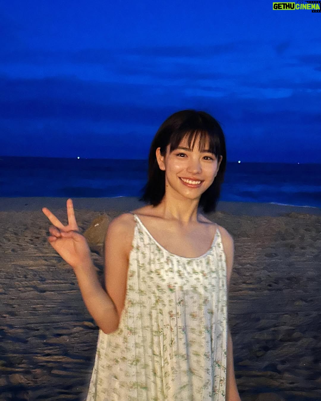 Ami Touma - 31.8K Likes - 写真集、本日発売です✨
皆さんにやっとお届けできます!
こうして写真集を作る事ができたのは、いつもお世話になっている方々、そして作品を見てくださる皆様のおかげです。本当にありがとうございます。
映像とはまた違った當真あみが写っているので、色んな方に見てもらえたら嬉しいです。
手に取ってくださると嬉しいなと思います😌💭
#写真集
#Ami
#台湾