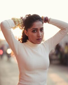 Actress Amrita Chattopadhyay HD Photos and Wallpapers January 2025