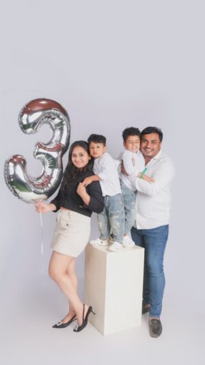 Amulya Instagram - Happy 3 to us 🧿❤️

Pic : @reflectionsbysupriya
