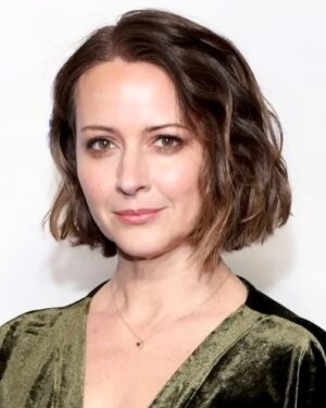 Amy Acker Instagram - Such a wonderful night celebrating @unbreakableboy movie. We made this a few years ago, and watching again last night I was reminded of how inspiring it is. You will feel all the things, and you can see it in theaters this weekend! @lionsgate @kingdomstorycompany written and directed by @jgunn12  also, James being the best husband and holding all my stuff for me may be my favorite picture ever- love you @jimmycarp and thank you @amandathesenbeauty and @coreytuttlehair for the gorgeous hair and makeup