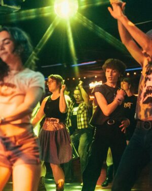Ana Coto Instagram - One night at @stud.country by @makabekah 👯‍♀️