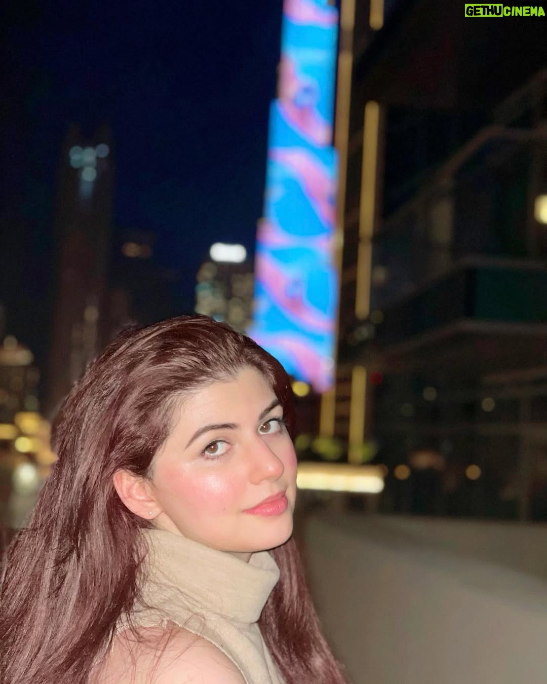 Anam Goher - 13.6K Likes - Spent this New years in my second hometown Dubai ! ♥️🇦🇪
What an eventful night. Here’s welcoming 2023 in style ✨
@visit.dubai @dubai @emaardubai @burjkhalifa @dubai.travelers @downtowndubai
#dubailife #dubai #anamgoher #newyear #2023
Outfits : @zara
Location : Downtown Dubai