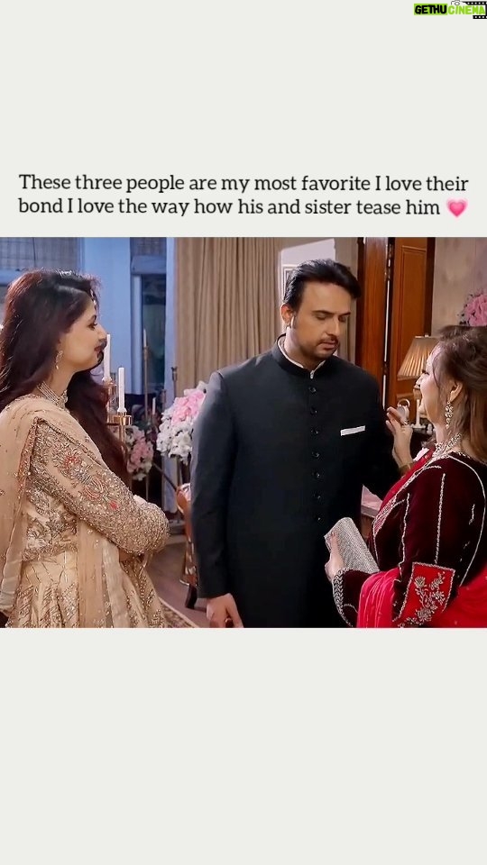 Anam Goher - 10.9K Likes - Cute family 💖🤗
#anamgoher #nadiaafghan #usmanmukhtar #pakdrama #jafaa #pakistan #viralvideos #trendingreels #reelsinstagram #family