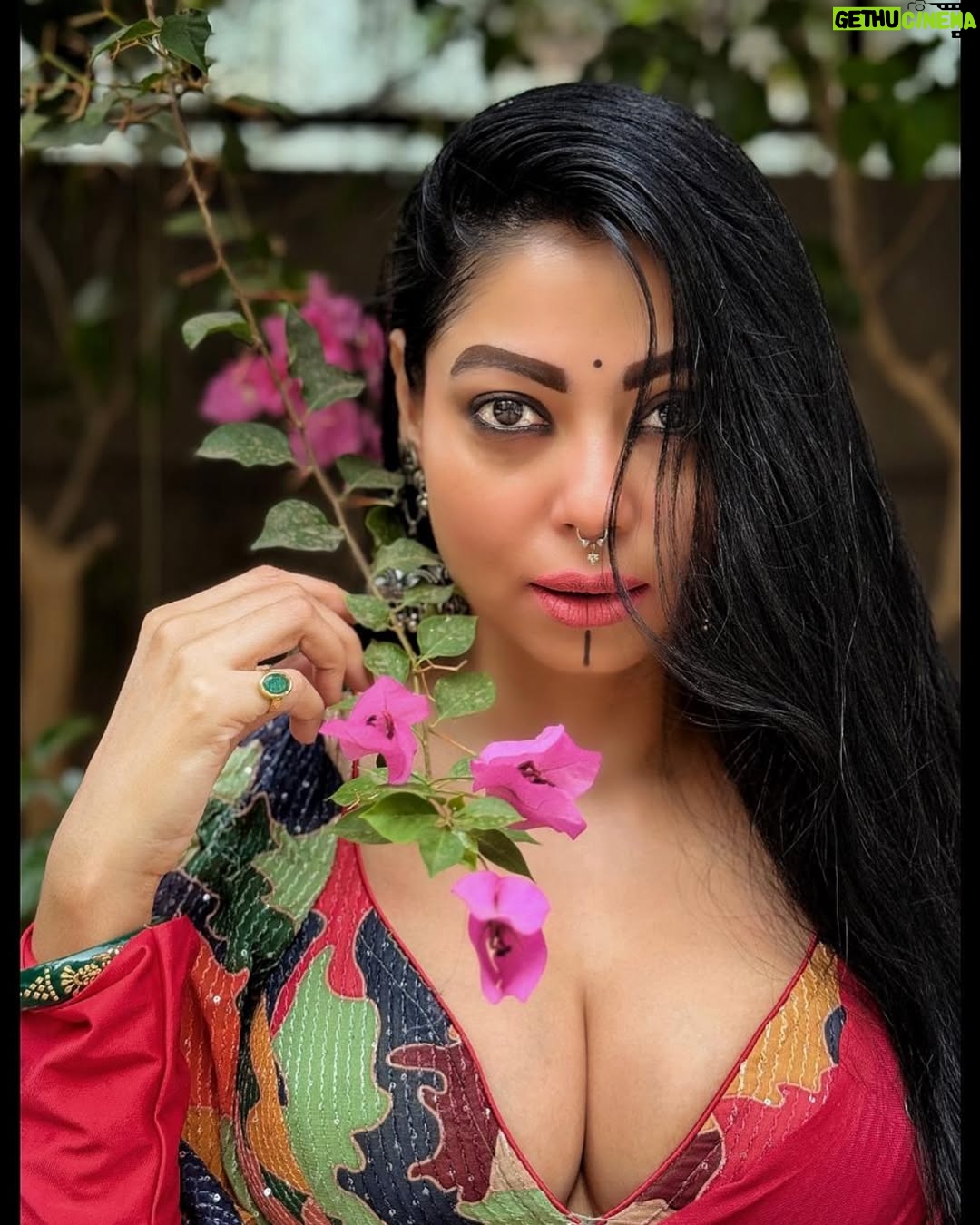 Anangsha Biswas - 54.7K Likes - 🌼बेबाक हुं बदचलन नहीं🌼
🧿Thank You For All The Wonderful Birthday Wishes And Blessings. Means The World To Me.
#anangshabiswas #abundance #blessed