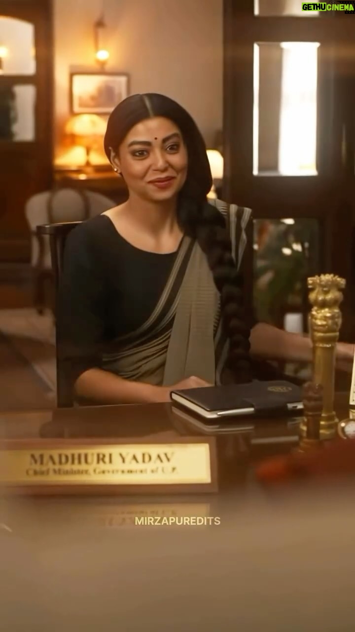 Anangsha Biswas - 116.9K Likes - ❤️🔥
--
#explorepage #trendingreels #munnabhaiya #mirzapur3 #valentineday #mirzapur #fyp