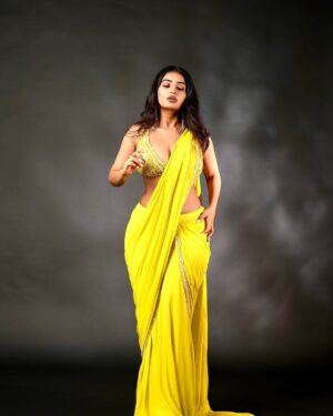 Ananya Nagalla Instagram - Happy holi guys❤️

Photography: @santosh_untitled 
Stylist:  @vinnu_baby9 
MUA:  @lakshmi_makeupartistry 
Jewellery:  @the_jewel_gallery 
Outfit:  @neerusindia 

#ananyanagalla