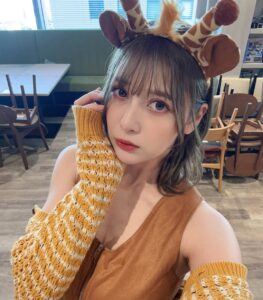 Actress Angela Mei HD Photos and Wallpapers November 2025
