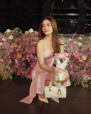 Angelina Cruz Instagram - a year end dump 🌠