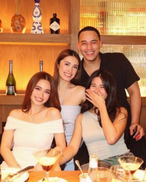 Angelina Cruz Instagram - 23 :)