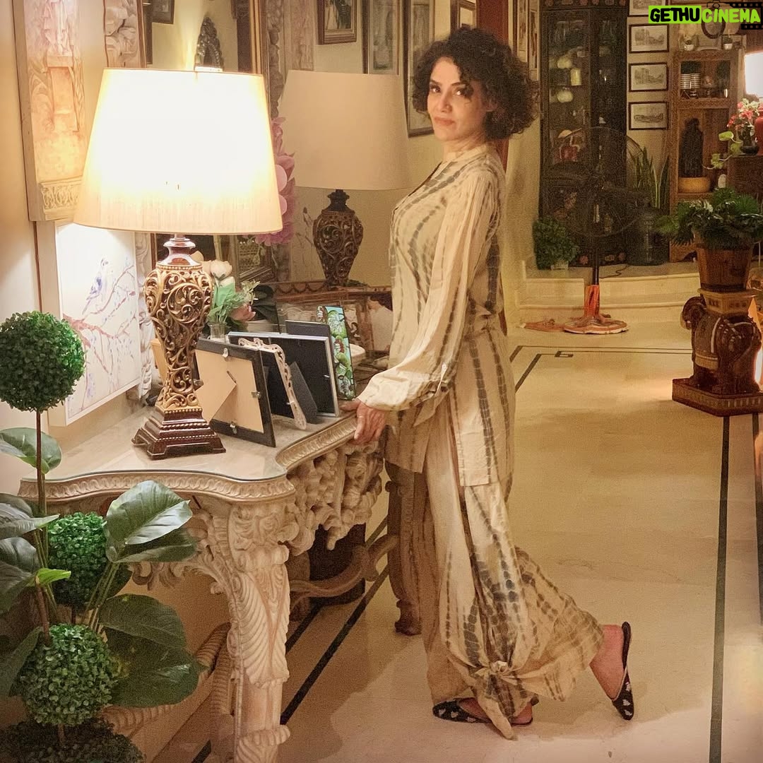Angeline Malik - 363 Likes - And more from the set…. #shooting