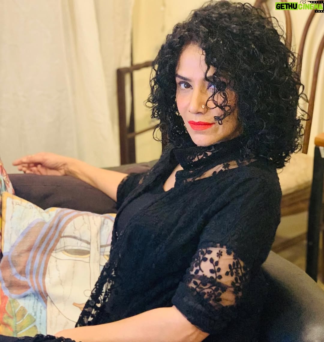 Angeline Malik - 388 Likes - What to do...... #angelinemalik #whattodo