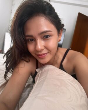 Angie Ang Instagram - Kata orang ini yang namanya delete soon 😬