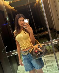 Actress Aniporn Chalermburanawong HD Photos and Wallpapers February 2025